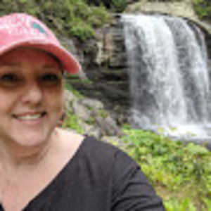 Meet your Posher, Alison